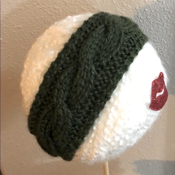Brand New Dark Green Intricate Design Ear Warmer - Picture 2 of 2